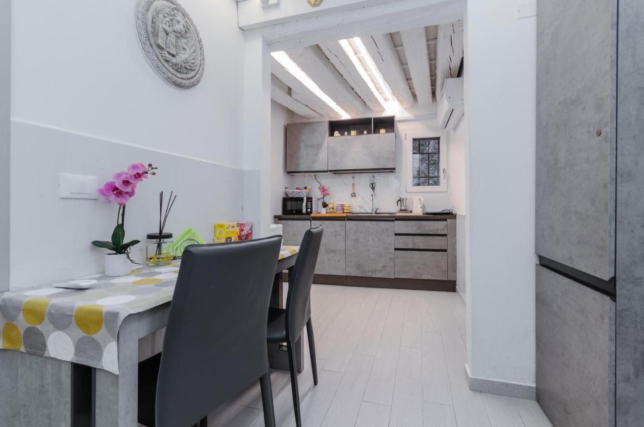 Palazzo Dolfin - Piazza San Marco Lovely Apartment Wenecja Zewnętrze zdjęcie